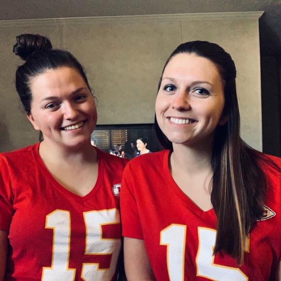 Meet your Posher, Courtney - Picture 1 of 1